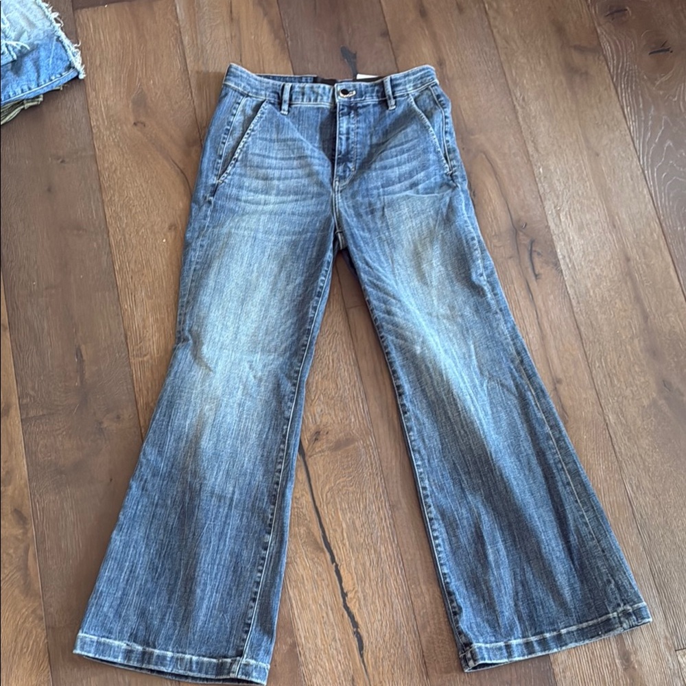 White House Black Market Blue Boot Cut Jeans Trouser Style 8R